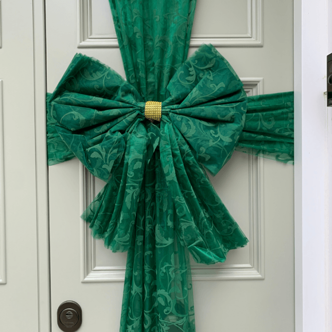 Decor Essentials Door Bow Flock Dark Green