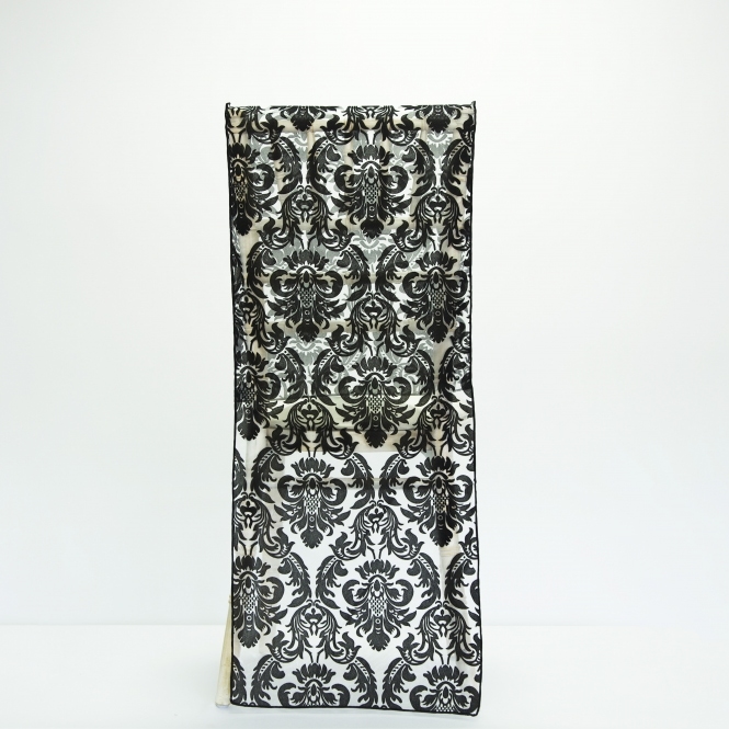 Flock Damask Small Full Length Banquet Cap White/Black - Pack of 100