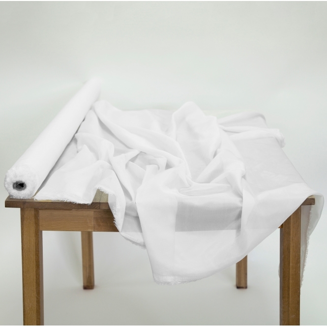 Voile Fabric White 2.8m Fire Retardant 40m